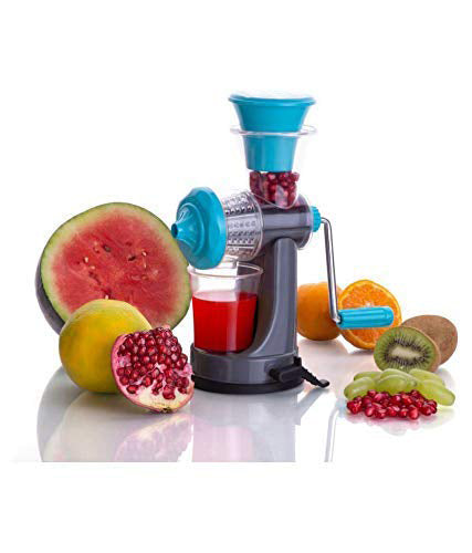 Nano juicer for fruits and vegetables, compact design Nano juicer for fruits and vegetables, compact design